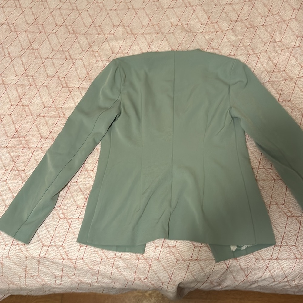41 Hawthorn Light Green Blazer - Picture 4 of 7